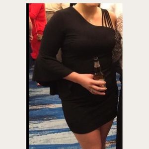 One sleeve party dress